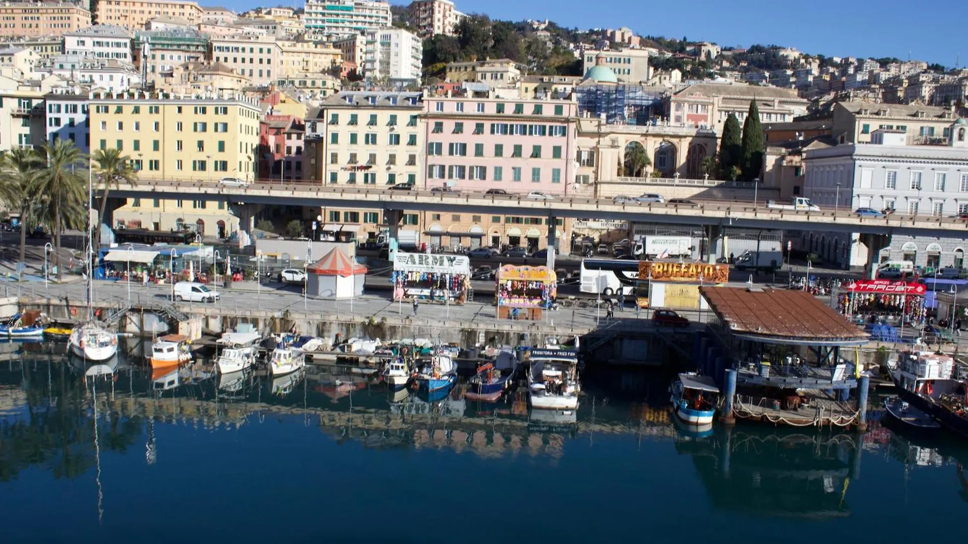 H2Ome - Il Cembalo Vista Baia E Citta, Balcone O Terrazzo, Parcheggio Su Richiesta Appartement Genua 0*,